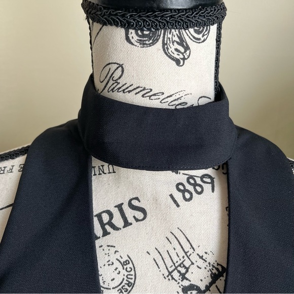 Adelyn Rae Sasha Mock Neck Tulip Hem Dress Navy Black Sz S - Picture 3 of 16